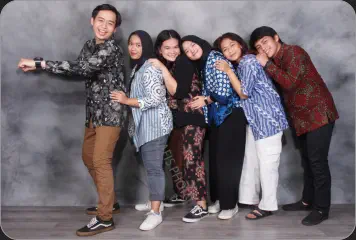 Lihat Foto Grup  untuk Mobile
